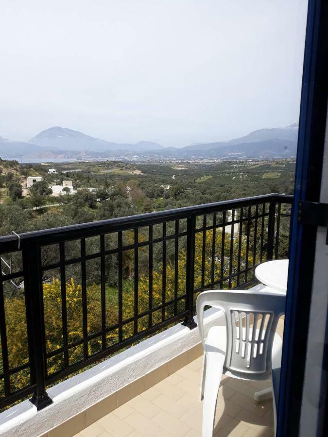 Apartmán Aloni Kamilárion Exteriér fotografie